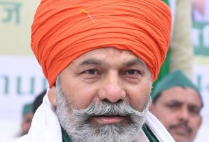 Rakesh Tikait wearing a traditional turban, symbolizing farmer leadership and legacy in Indian agrarian politics